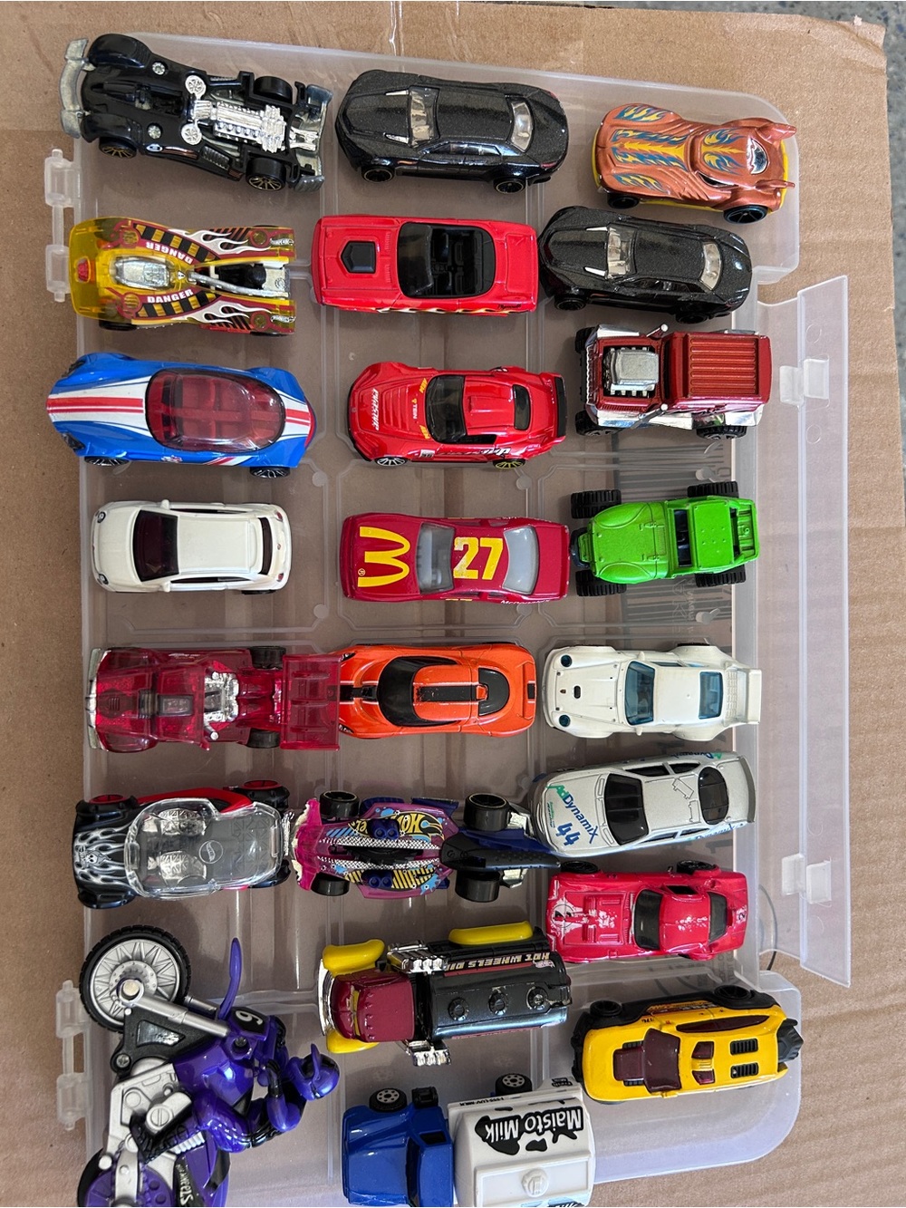 Hot Wheels, Matchbox, Maisto, Fidget Spinner